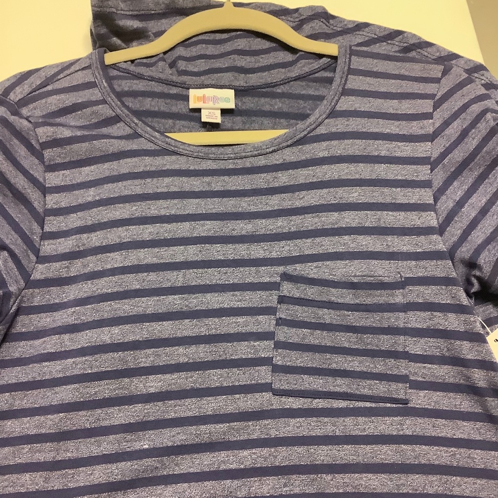 New with tags xs Lularoe Carly dress